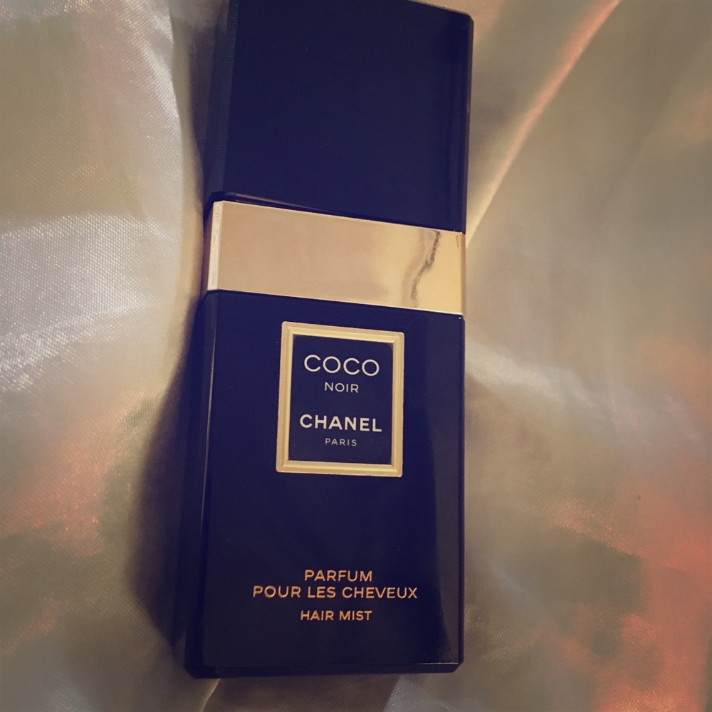 Chanel coco noir